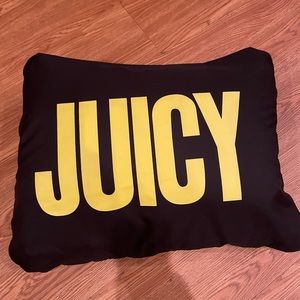 Juicy Couture quilted Mat